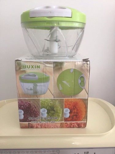 Small vegetable shredder with - small,