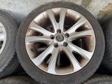 Skoda Superb 17” Alloy Wheel