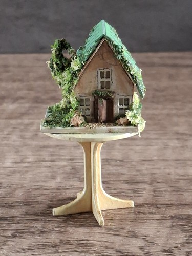 Scale miniature dolls - miniature,