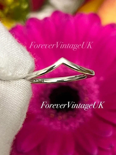 Pandora silver wishbone - 💜,