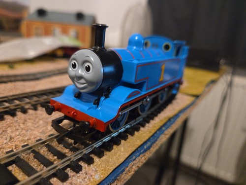 Hornby r351 thomas - hornby,