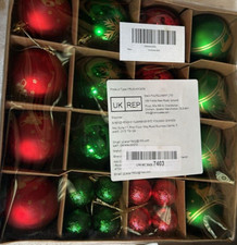 30x Christmas Ball Ornaments Hanging Tree Ornament Baubles Red Green 6cm & 3cm
