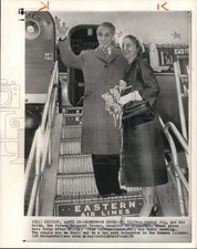 1956 Press Photo E. Clifton