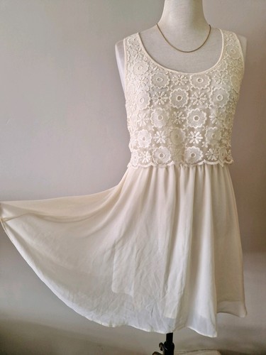 Miss selfridge cream - selfridge,