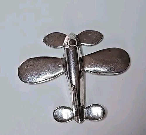 Old prop airplane pin - prop, 2"