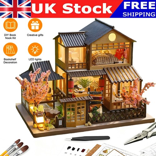 Miniature house model building - miniature,