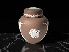 Rare WEDGWOOD Jasperware Handcrafted Taupe Brown Ginger Jar
