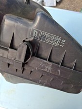 1770026360 Lexus IS 220D- Air filter box  1001408260