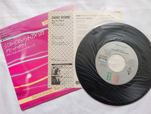 David bowie this is not - bowie,