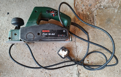 Bosch pho corded planer - 15-82,