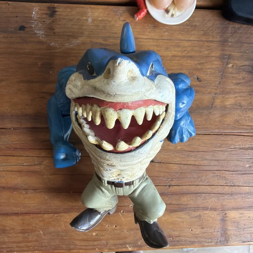 Mattel 1994 street sharks - mattel,