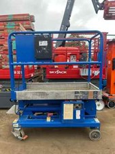 2017 Power Tower Scissor Lift