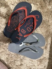 2 Pairs Of Flip Flops, 1 BN