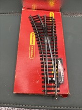 Hornby OO Gauge R612 Left Hand