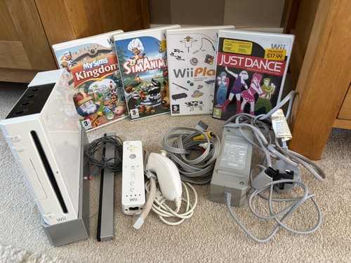 Nintendo wii console - nintendo,