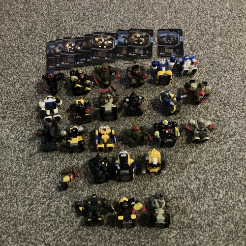 2010 androidz figures toyquest - androidz,