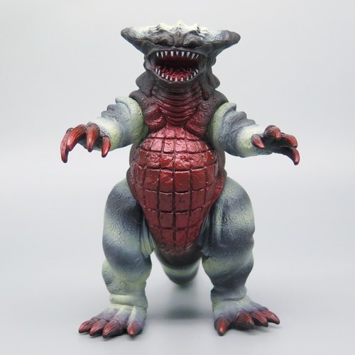 Ultraman sofubi kaiju daigerun - ultraman,