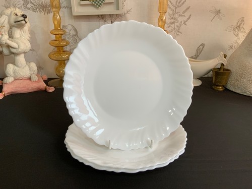 Arcopal white swirl - 3, side