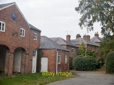Photo 6x4 Coach house and