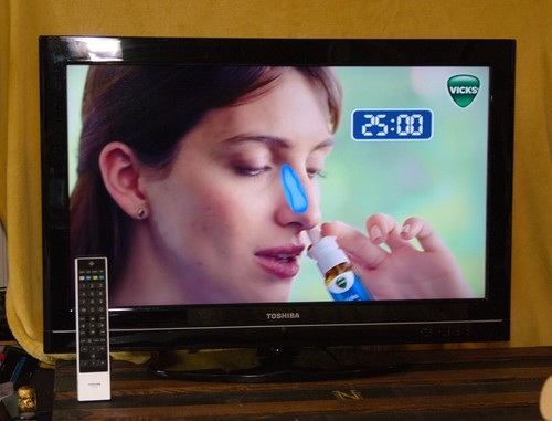 Toshiba 32in lcd flat screen - toshiba,