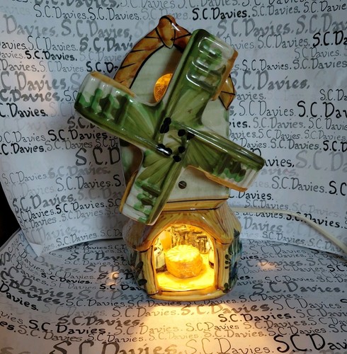 Retro bunny light derek - retro,