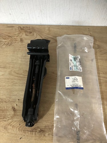 Genuine new ford fiesta mk7 - genuine,