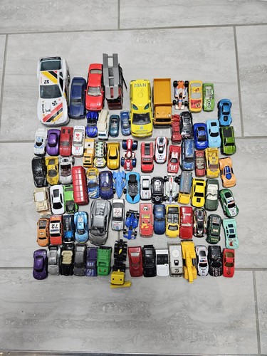 Diecast toy cars bundle - toy,