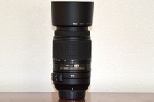 Nikon AF-S DX Nikkor 55-300mm f/4.5-5.6G ED VR Lens & Hood - Excellent Condition