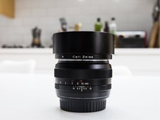  Carl Zeiss 50mm Prime lens f1.4 Planar (ZE/Canon EF Fit)