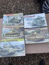 Dragon 1/35 Model Kit Tanks