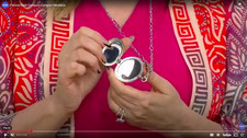 Patricia Nash Compass Compact