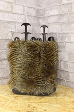 FLUFFY WINTER TIGER YETTI RAVE BOOTS SIZE 6 / 39 (8.5W) BY DKNY GOOD USED CON