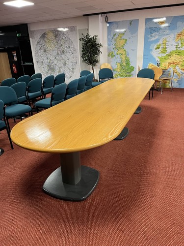 Large seater conference - large, 12
