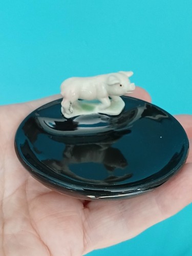 Wade whimsytrays pig - wade,