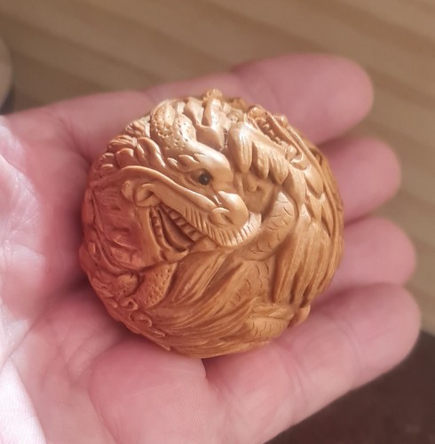 Netsuke boxwood ball - netsuke,