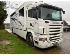 Scania horse box lorry 18T