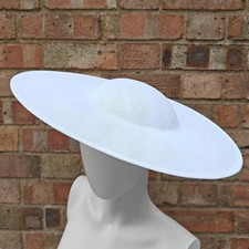 whitelarge wide brim plain