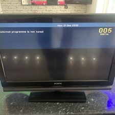 Sony Bravia KDL-32V4000 32-inch LCD Digital TV Colour Black 