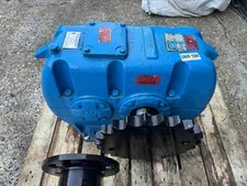 Heavy Duty Industrial Gearbox 113:17 Ratio Shredder Crusher Conveyor Quary Plant