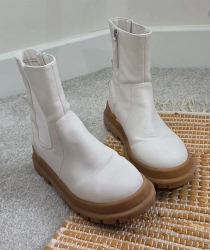 Next boots 2 - next,