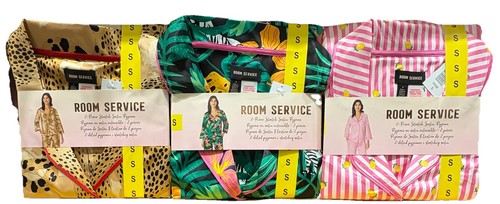 Room service ladies shawl - room,