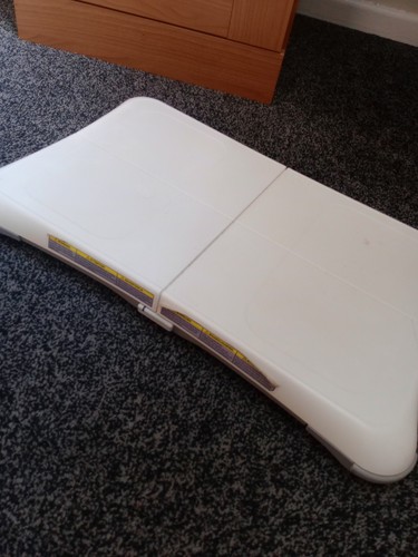 Nintendo wii balance board - nintendo,