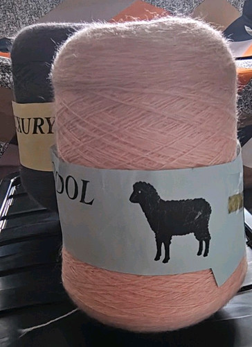 Luxury lambswool ply yarn - luxury,