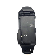 MERCEDES BENZ HANDSFREE CRADLE MOTOROLA RAZR V3 V3I PHONE ADAPTER B67875868 BT