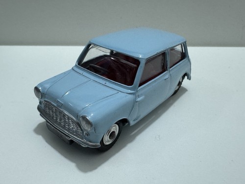 Corgi toys morris - toys,