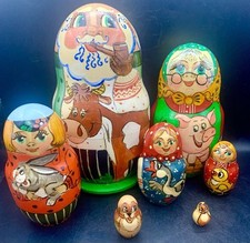 Russian nesting dolls Vtg