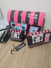 Vendula Vintage Black Cat Cafe