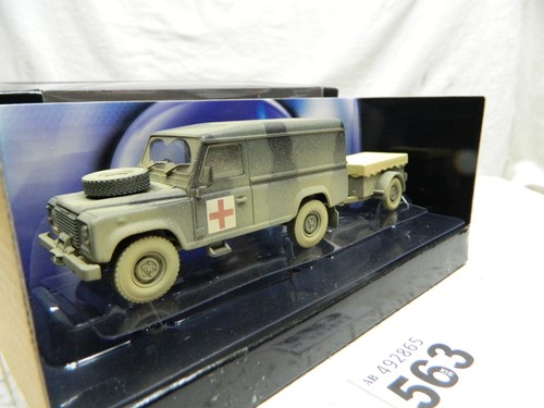 Corgi land rover defender - 1:43,