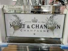 Moet And Chandon 3D Liquid Art