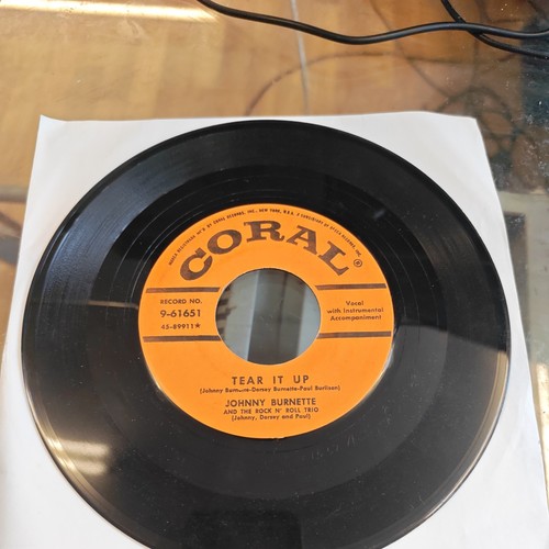 Johnny burnette trio tear it - johnny,